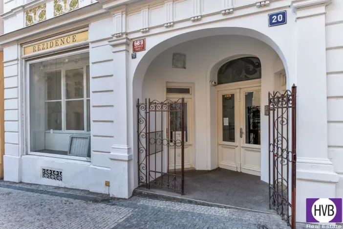 Prodej ubytování, Praha, Školská, 21 m2
