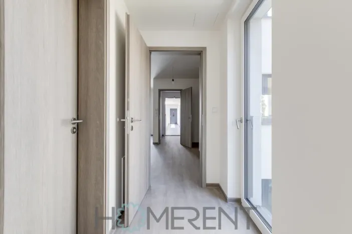 Pronájem bytu 2+kk, Praha, Vyšehradská, 57 m2