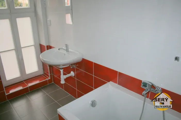 Pronájem bytu 1+kk, Jihlava, třída Legionářů, 44 m2