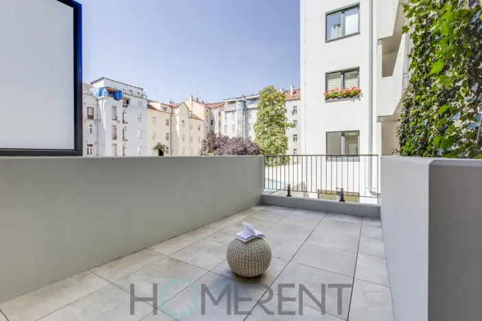 Pronájem bytu 2+kk, Praha, Vyšehradská, 57 m2