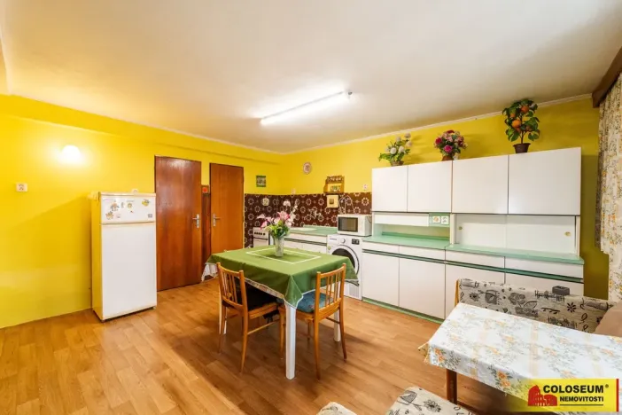 Prodej vícegeneračního domu, Tišnovská Nová Ves, 221 m2