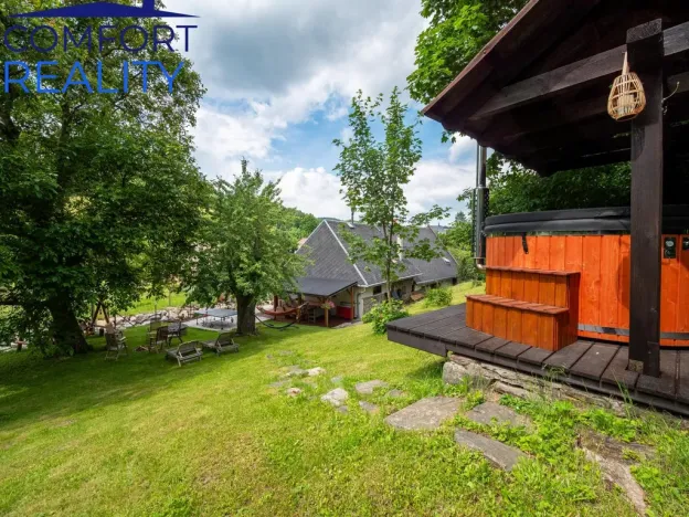 Prodej chalupy, Janov, 308 m2