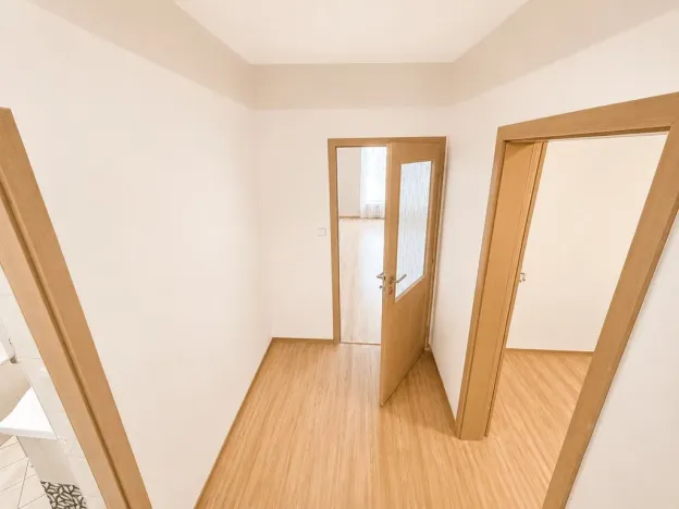 Pronájem bytu 2+kk, Brno, Zderadova, 57 m2
