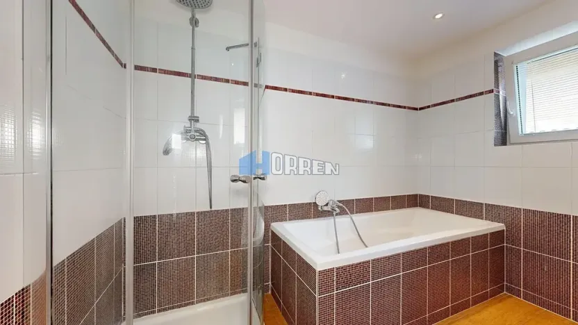 Prodej rodinného domu, Jirny, 5. května, 151 m2
