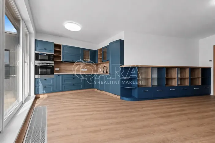 Pronájem bytu 3+kk, Praha - Háje, Výstavní, 97 m2