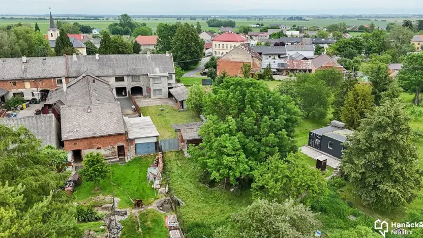 Prodej rodinného domu, Dubčany, 290 m2