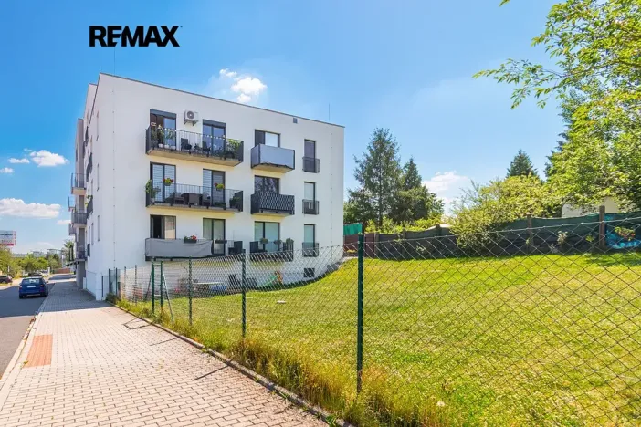 Prodej bytu 1+kk, Plzeň, V Zahrádkách, 39 m2