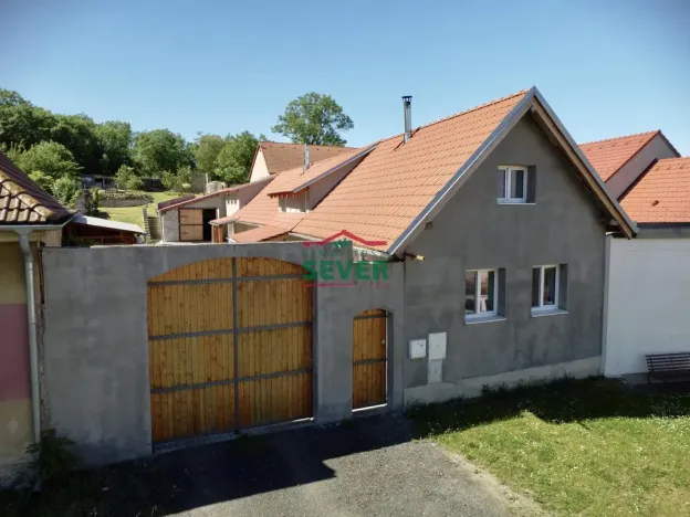 Prodej rodinného domu, Nečichy, 220 m2