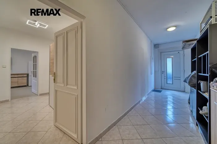 Pronájem bytu 2+1, Poděbrady, Na Hrázi, 47 m2