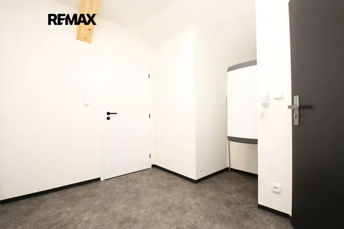 Pronájem bytu 2+kk, Kolín, Kmochova, 50 m2