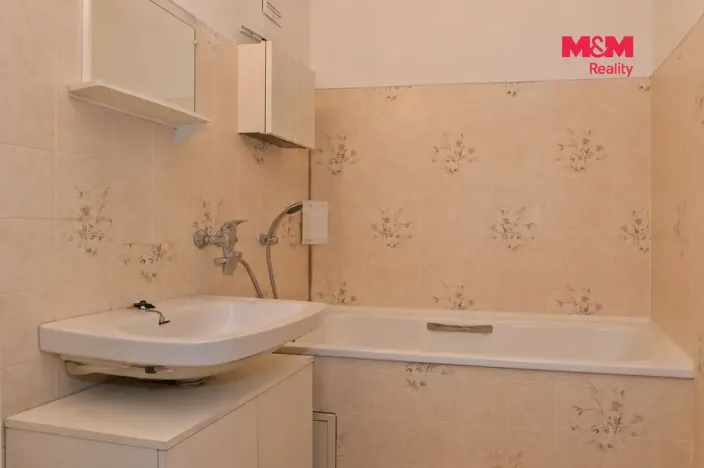 Prodej bytu 3+1, Kamenický Šenov, Pískovec I, 72 m2