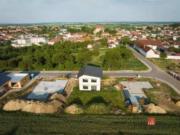 Prodej rodinného domu, Miroslav, Meruňková, 163 m2