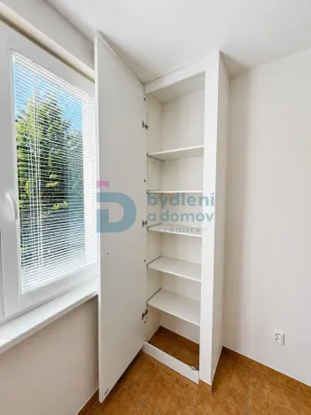 Pronájem bytu 1+1, Neředín, Stupkova, 32 m2