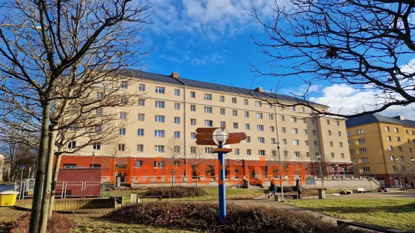 Pronájem obchodního prostoru, Havířov-Šumbark, nám. T. G. Masaryka, 120 m2