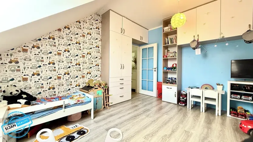 Prodej bytu 3+kk, Krnov, 84 m2