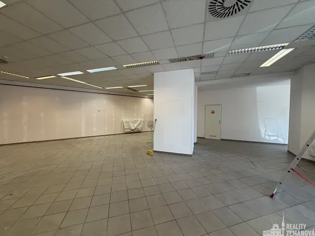 Pronájem obchodního prostoru, Praha - Michle, 323 m2