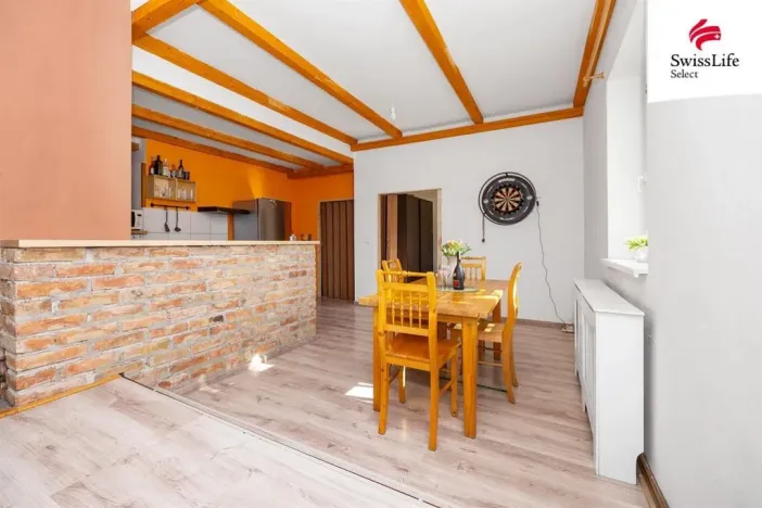 Prodej komerční nemovitosti, Holice, Holubova, 253 m2