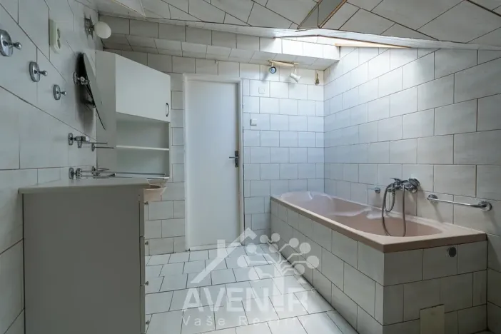 Prodej rodinného domu, Železný Brod, Jirchářská, 399 m2