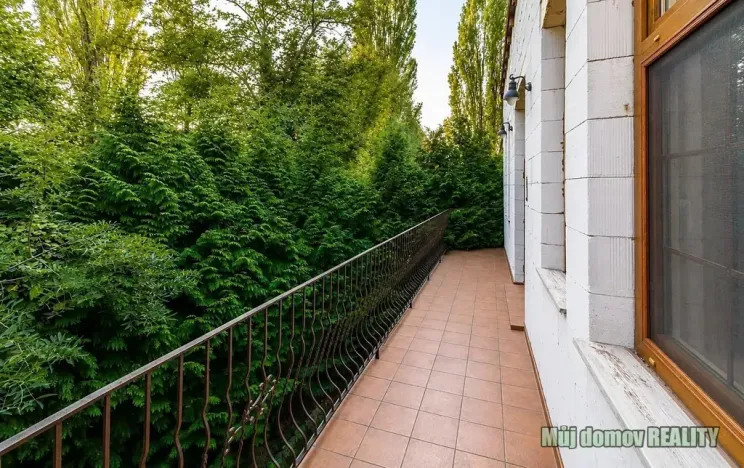 Pronájem vícegeneračního domu, Praha - Písnice, Putimská, 13000 m2