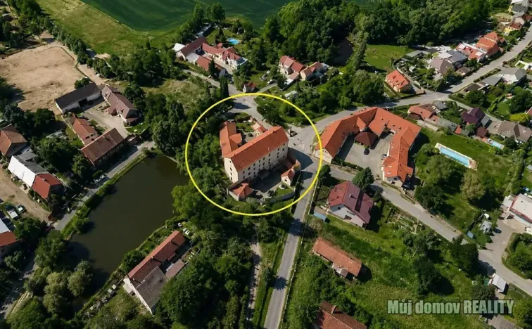 Pronájem vícegeneračního domu, Praha - Písnice, Putimská, 13000 m2