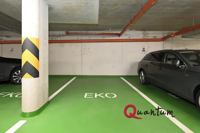 Pronájem bytu 2+kk, Praha - Hrdlořezy, V třešňovce, 46 m2