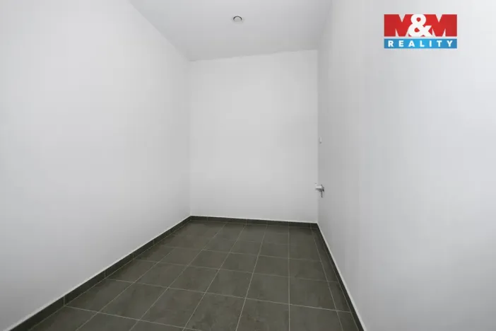 Pronájem bytu 2+kk, Plzeň, Safírová, 66 m2
