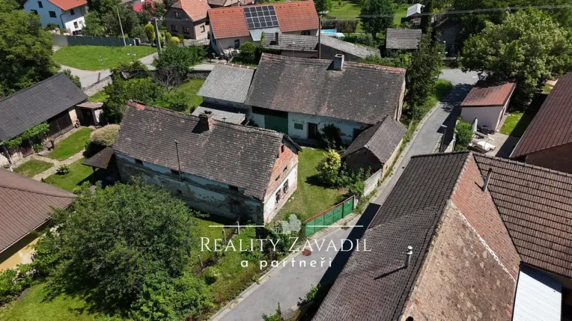 Prodej pozemku pro bydlení, Chvaletice - Hornická Čtvrť, 603 m2