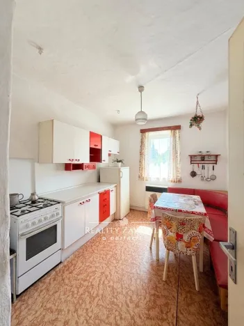Prodej pozemku pro bydlení, Chvaletice - Hornická Čtvrť, 603 m2
