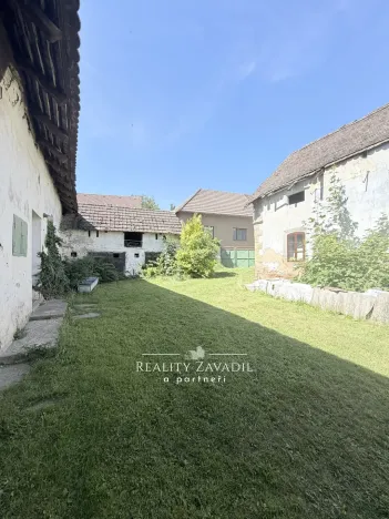 Prodej pozemku pro bydlení, Chvaletice - Hornická Čtvrť, 603 m2