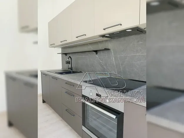 Pronájem bytu 2+1, České Budějovice, 65 m2