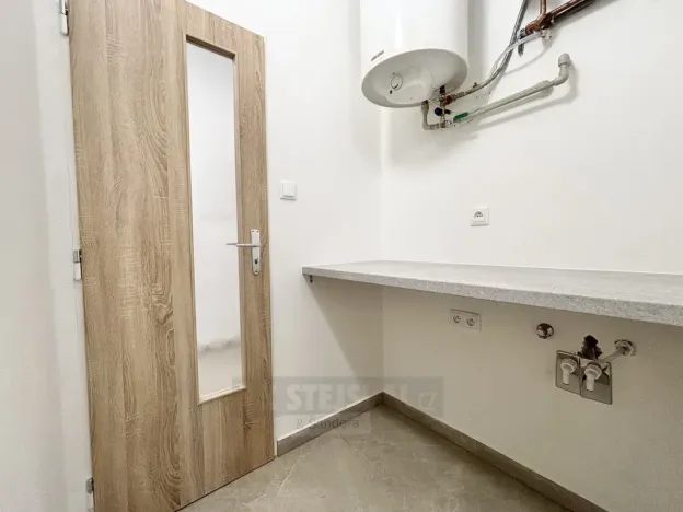 Pronájem bytu 3+kk, České Budějovice - České Budějovice 5, Dobrovodská, 60 m2