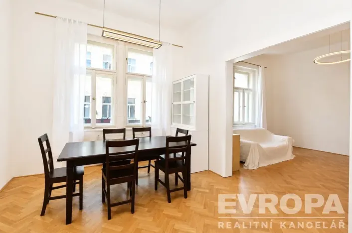 Pronájem bytu 3+1, Praha - Nové Město, Pštrossova, 94 m2