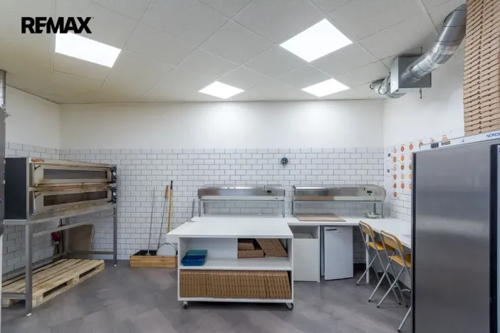 Pronájem restaurace, Hradec Králové - Pražské Předměstí, Habrmanova, 74 m2