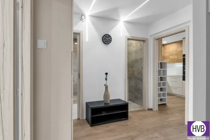 Prodej bytu 4+kk, Praha, Ohradní, 72 m2