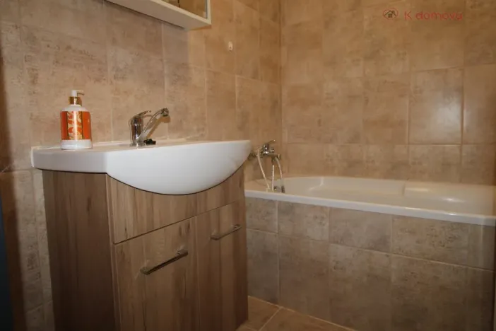 Pronájem bytu 3+1, Luhačovice, Družstevní, 63 m2