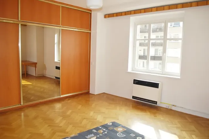 Pronájem bytu 2+1, Praha - Žižkov, Ostromečská, 80 m2