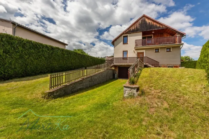 Prodej rodinného domu, Zduchovice, 159 m2