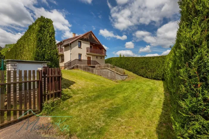 Prodej rodinného domu, Zduchovice, 159 m2