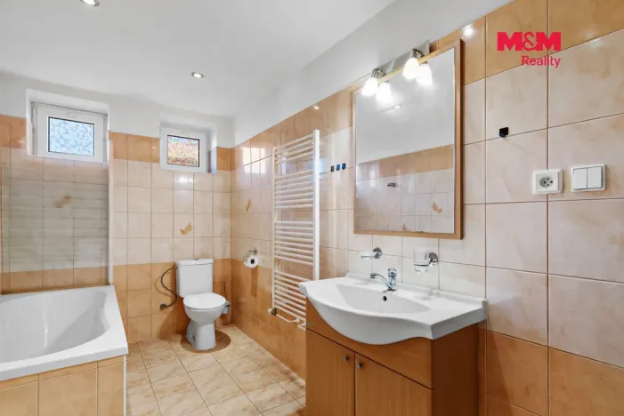 Prodej rodinného domu, Rádlo, 490 m2