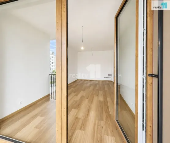 Prodej bytu 2+kk, Praha, Kolmanova, 51 m2