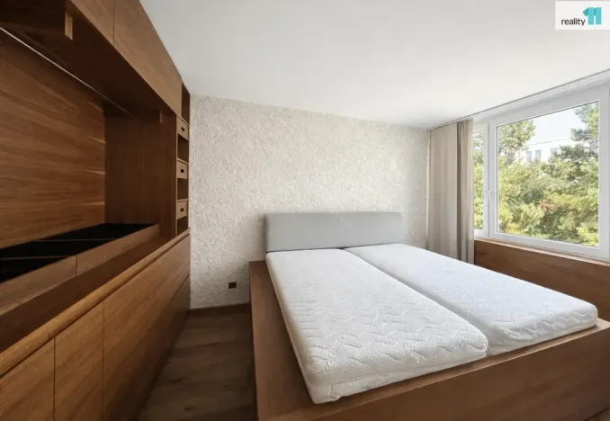 Prodej bytu 3+kk, Průhonice, Na Sídlišti III, 73 m2