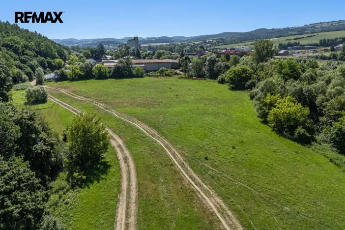 Prodej pozemku, Želechovice nad Dřevnicí, 22733 m2