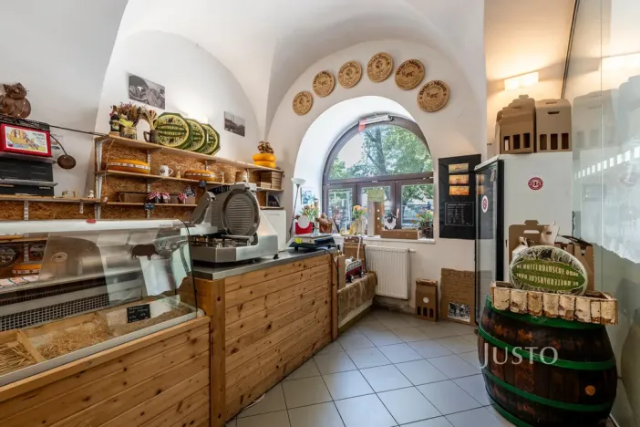 Pronájem obchodního prostoru, Uherské Hradiště, Masarykovo náměstí, 41 m2