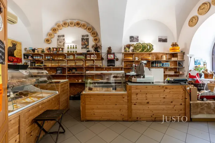 Pronájem obchodního prostoru, Uherské Hradiště, Masarykovo náměstí, 41 m2