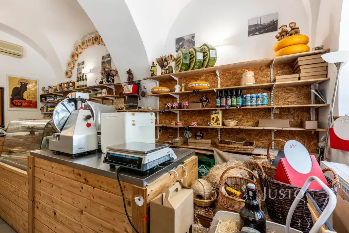 Pronájem obchodního prostoru, Uherské Hradiště, Masarykovo náměstí, 41 m2