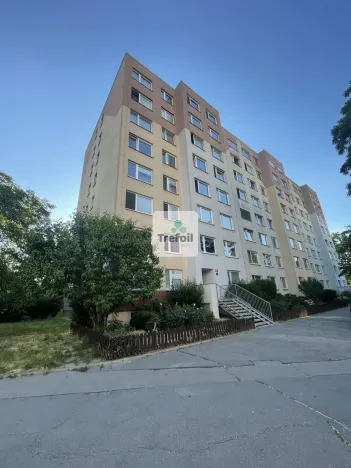 Prodej bytu 2+kk, Praha, Bazovského, 45 m2