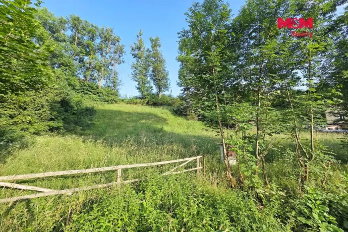 Prodej pozemku pro bydlení, Ostrov - Květnová, 1326 m2