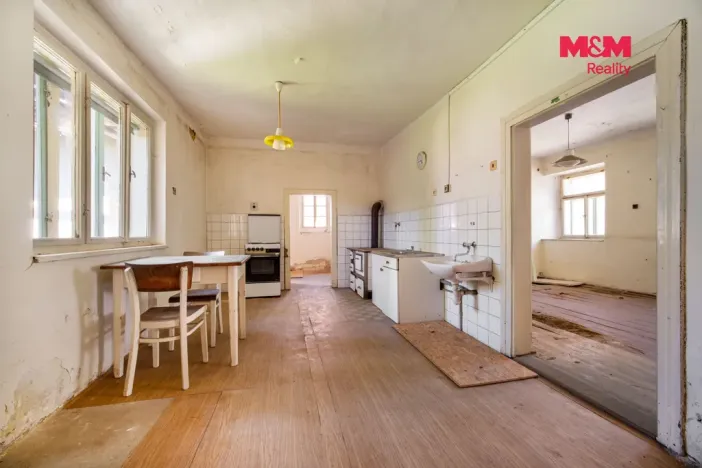 Prodej rodinného domu, Svratka, Libušina, 150 m2