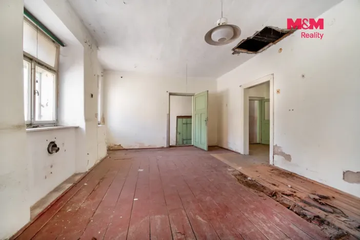 Prodej rodinného domu, Svratka, Libušina, 150 m2