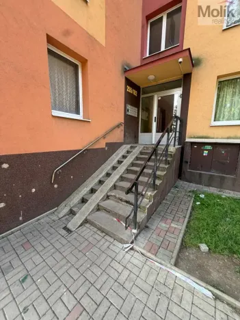Prodej bytu 2+1, Bílina - Pražské Předměstí, Aléská, 48 m2